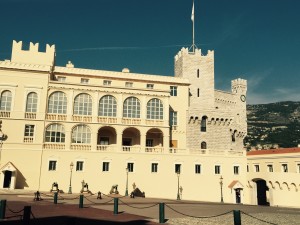 Principado de Monaco: roteiro de 1 dia no sul da França - Palácio Mônaco-Ville