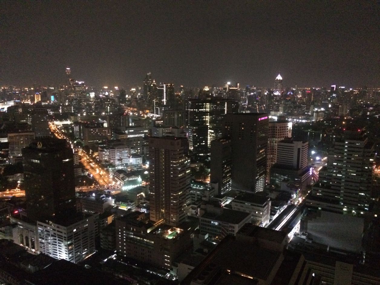 Vista do rooftop do lindo Cloud47