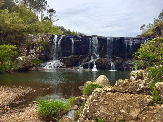 cascata da barrinha na serra catarinense