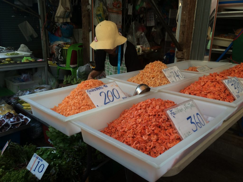 Bangkok mercado do trem