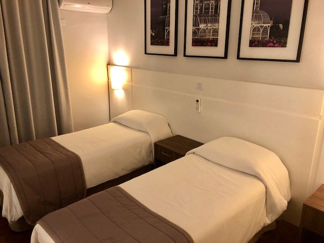 quarto hotel curitiba