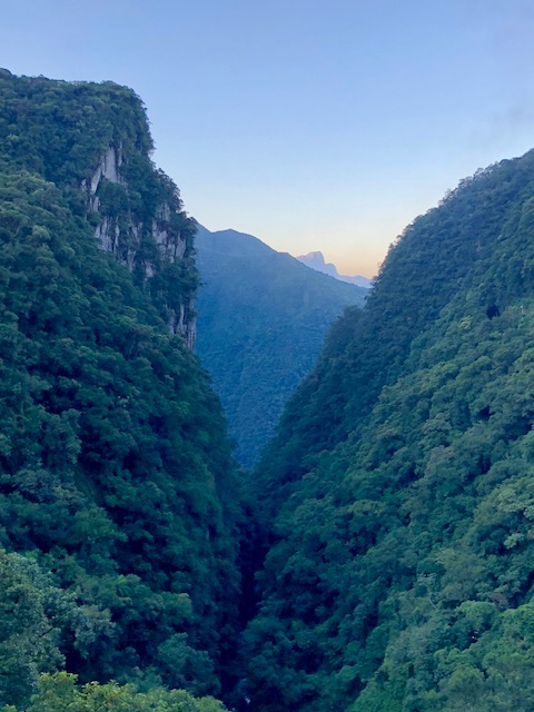 canyon serra do mar parana