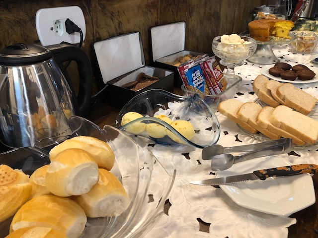 café manhã hotel